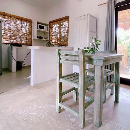 Villa Casa Gonza By Holbox Rents Extérieur photo