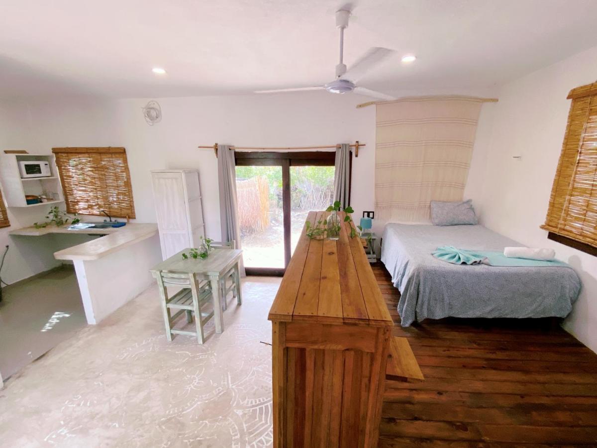 Villa Casa Gonza By Holbox Rents Extérieur photo