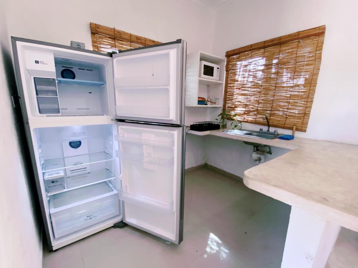 Villa Casa Gonza By Holbox Rents Extérieur photo